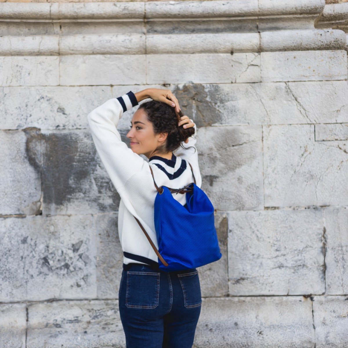 Bolso mochila azulón